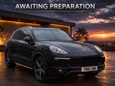Used Porsche Cayenne 385 HP (283 kW) 2016 Blue SUV