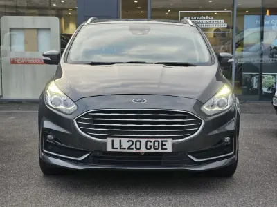 Begagnad Ford S-MAX