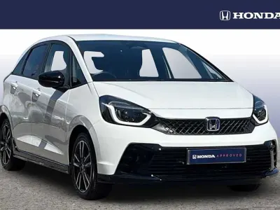 Used Honda Jazz Advance 122 HP (89 kW) 2024 White Hatchback