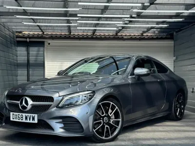 Second-hand Mercedes C300 AMG Line Premium 2018 Gri Coupe