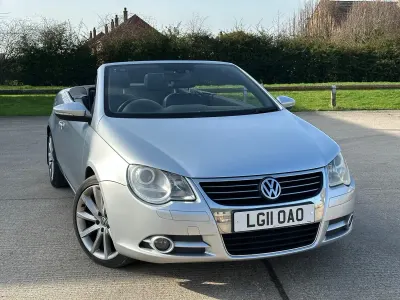 Used VW Eos Sportline 140 HP (102 kW) 2011 Silver Cabriolet