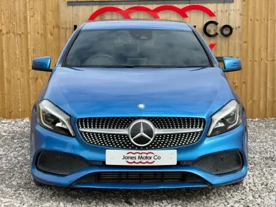 Used Mercedes A180 AMG Line Premium 122 HP (89 kW) 2016 Blue Hatchback
