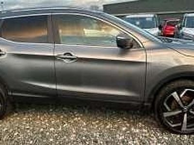 Used Nissan Qashqai Tekna 161 HP (118 kW) 2017 Gunmetal grey SUV
