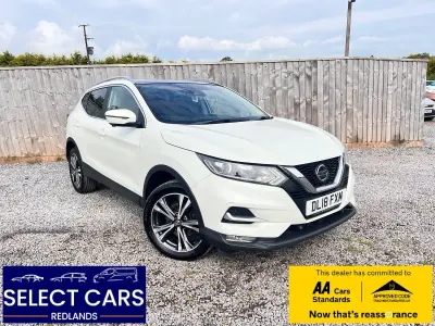 Used Nissan Qashqai N-Connecta 110 HP (80 kW) 2018 White SUV