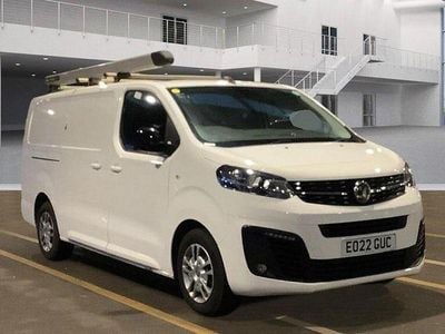 Used Vauxhall Vivaro Sportive 101 HP (74 kW) 2022 White MPV