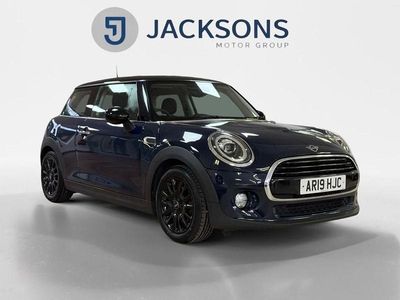Used Mini Cooper Classic 136 HP (100 kW) 2019 Blue Hatchback