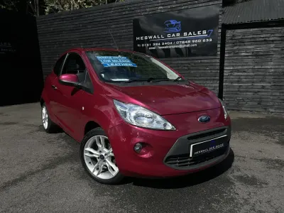 Usado Ford Ka Titanium 69 CV (50 kW) 2016 Rojo Utilitario