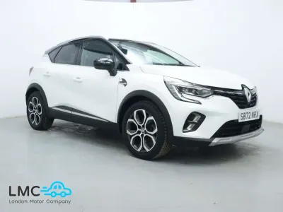 Used Renault Captur Techno 145 HP (106 kW) 2023 White/black SUV