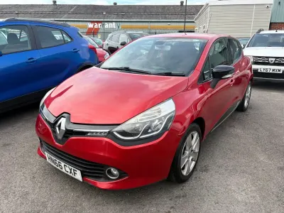 Used Renault Clio Dynamique 2016 Red Hatchback