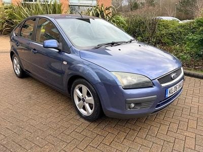 Used Ford Focus Zetec 110 HP (80 kW) 2006 Blue Hatchback