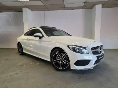 Used Mercedes C220 AMG Line Premium Plus 170 HP (125 kW) 2016 White Coupe