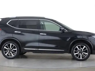 Used Nissan X-Trail Tekna 2019 Black SUV
