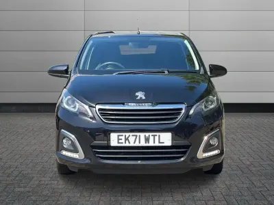 Used Peugeot 108 Allure 71 HP (52 kW) 2021 Black Hatchback