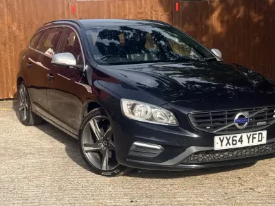 Used Volvo V60 R-Design 181 HP (133 kW) 2014 Black Estate