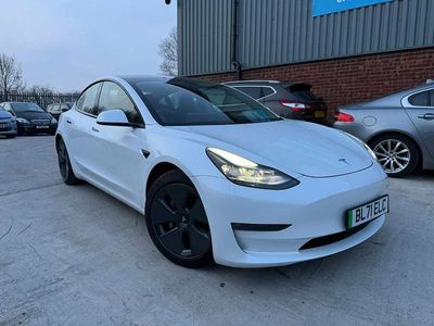 Usado Tesla Model 3 Long Range AWD 366 kW (498 HP) 2022 Branco Sedan
