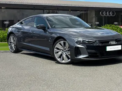 Used Audi e-tron GT quattro Comfort 475 kW (646 HP) 2022 Grey Sedan