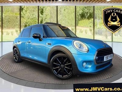 Usado Mini Cooper Hatch 136 CV (100 kW) 2017 Azul Utilitario