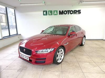 Used Jaguar XE Portfolio 163 HP (119 kW) 2016 Red Sedan