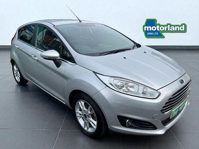 Silver Used 2014 Ford Fiesta Zetec Hatchback | £5,999 (Expensive)