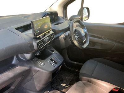 Used Peugeot E-Partner 100 kW (136 HP) 2024 White MPV