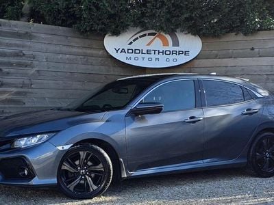 Used Honda Civic EX 129 HP (94 kW) 2018 Grey Hatchback