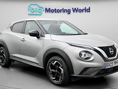 Used Nissan Juke N-Connecta 114 HP (83 kW) 2023 Silver SUV