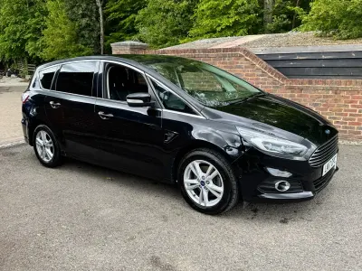 Used Ford S-MAX Titanium 150 HP (110 kW) 2017 Black MPV