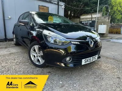 Used Renault Clio IV Expression+ 75 HP (55 kW) 2015 Black Hatchback