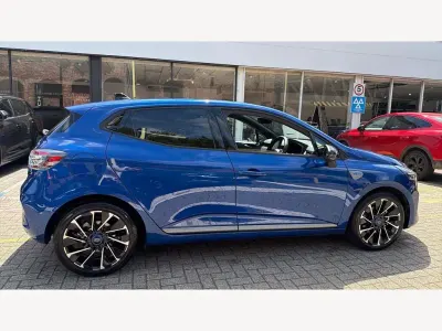 Used Renault Clio Esprit Alpine 143 HP (105 kW) 2025 Blue  Hatchback