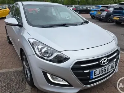 Second-hand Hyundai i30 SE 100 CP (73 kW) 2016 Argintiu Hatchback