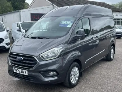 Begagnad Ford Transit Custom Limited 130 HK (95 kW) 2022 Grå