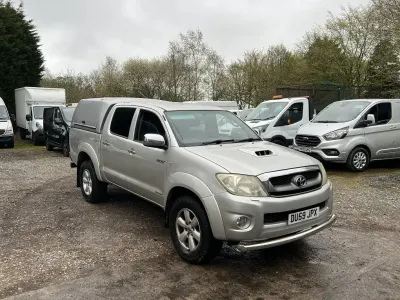 Usado Toyota HiLux Luxury 171 HP (125 kW) 2009 Prateado Pickup