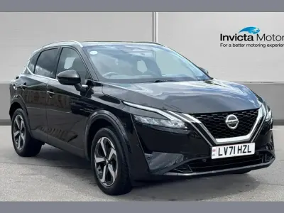 Used Nissan Qashqai N-Connecta 155 HP (114 kW) 2022 Black SUV