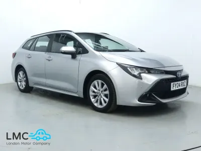 Used Toyota Corolla 140 HP (102 kW) 2024 Silver Estate