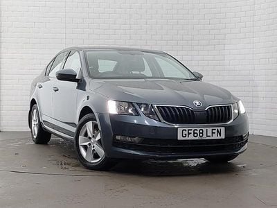 Grey Used 2018 Skoda Octavia SE Hatchback | £10,998 (A bit pricey)