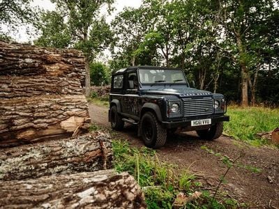 Blue Used 2012 Land Rover Defender Pickup | £26,995 (Super price)