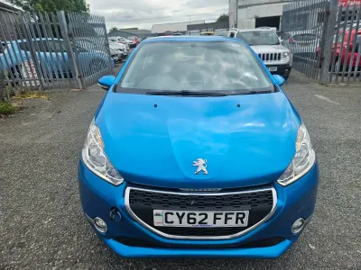 Used Peugeot 208 Active 82 HP (60 kW) 2012 Blue Hatchback