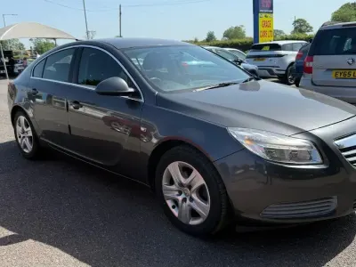 Used Vauxhall Insignia 160 HP (117 kW) 2012 Grey Hatchback