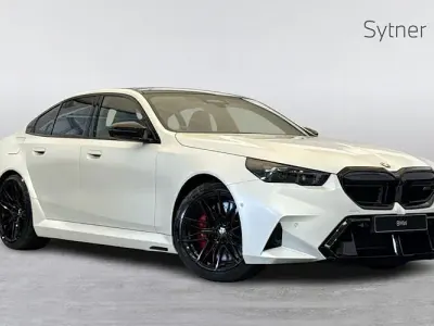 New BMW M5 727 HP (534 kW) 2026 Sedan