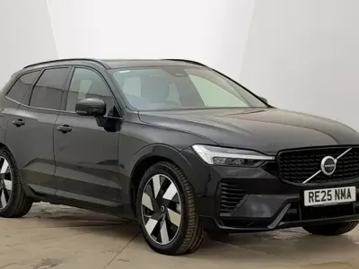 Begagnad Volvo XC60 Ultra 455 HK (334 kW) 2024 Svart SUV