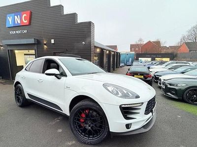 White Used 2015 Porsche Macan SUV | £18,891 (A bit pricey)