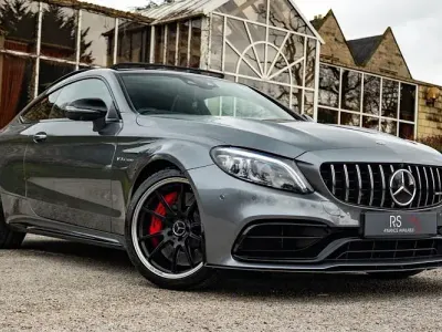 Usado Mercedes C63 AMG Premium Plus 510 HP (375 kW) 2019 Cinzento Coupé