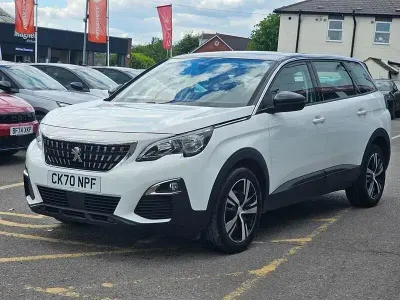 Second-hand Peugeot 5008 Active 130 CP (95 kW) 2020 Alb SUV