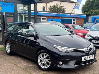 Toyota Auris Hybrid