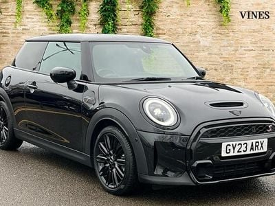 Used Mini Cooper S Exclusive 176 HP (129 kW) 2023 Black Hatchback