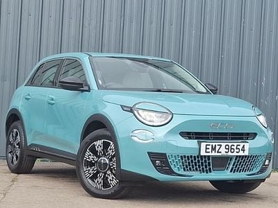 Used Fiat 600 100 HP (73 kW) 2024 Blue Hatchback