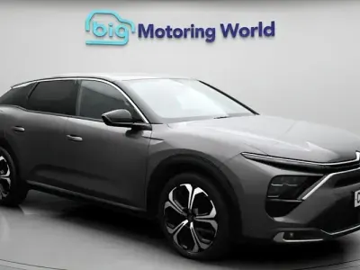 Begagnad Citroën C5 X PureTech 131 HK (96 kW) 2023 Grå Kombi