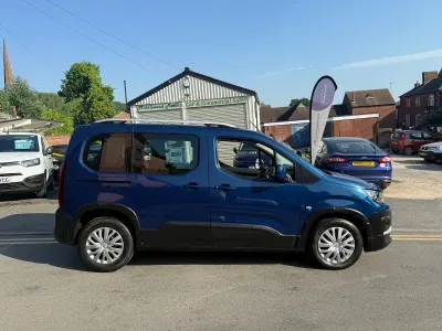 Used Peugeot Rifter Active 130 HP (95 kW) 2019 Blue MPV