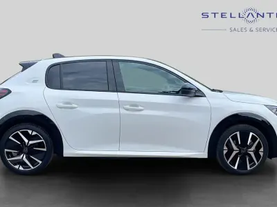 Used Peugeot e-208