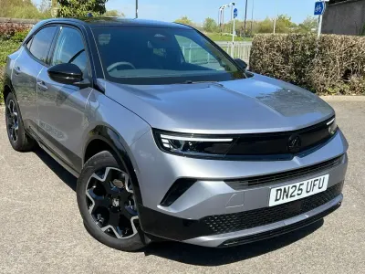 Nuevo Vauxhall Mokka 136 CV (100 kW) 2025 Gris SUV